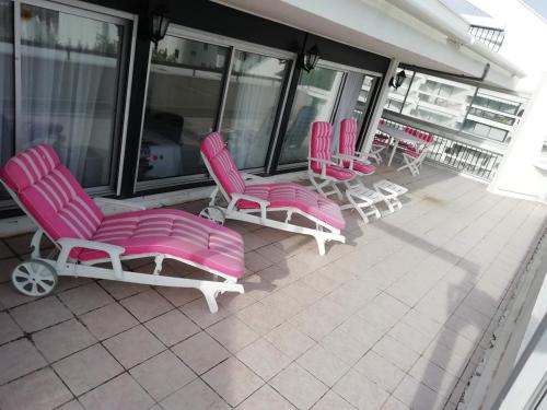 Apartment with Sea View image 6