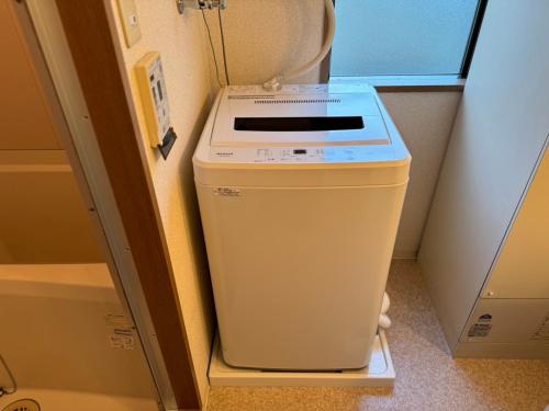 Standard Twin Room image 1
