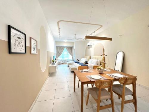 Akademik Suite by Antlerzone Akademik Suite by Antlerzone