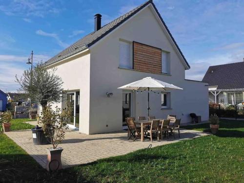 Jolie maison neuve proche 3 frontières - Location saisonnière - Rixheim