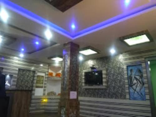 夜店
