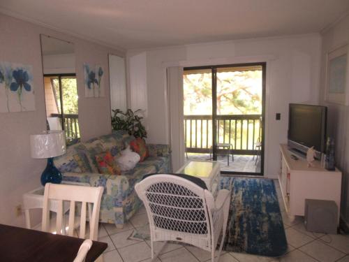 Hilton Head Island Beach and Tennis Resort - image 8