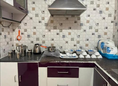 The bluebird residence in Kesare