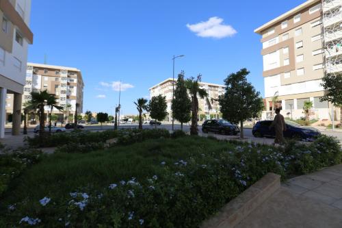 DLX03 - Appartement Deluxe 2 chambres - Centre Ville Oujda, Oujda (Foto 7)