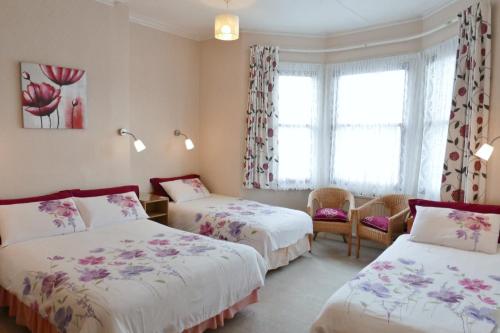 Abbey Guest House - image 11