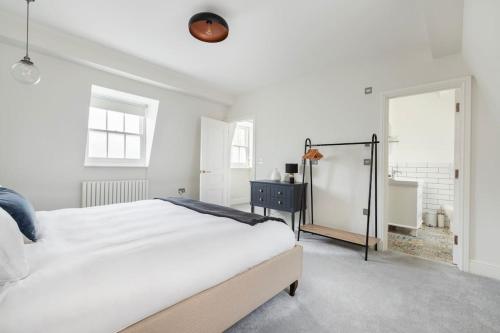 Beautiful 3 bd house in Paddington - image 4