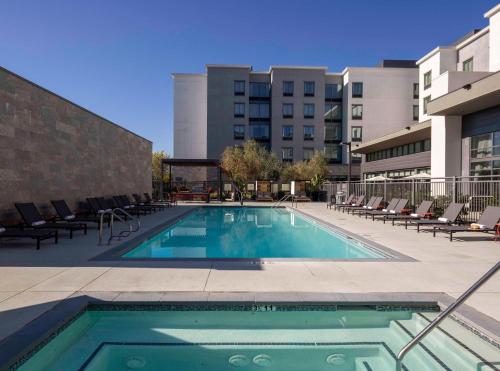 Homewood Suites By Hilton Long Beach Airport