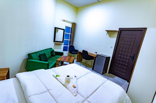 Relaxing Private Rooms in Compound Housing near Burj Alarab Villa 124, Dubaï (photo 3)