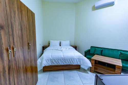 Relaxing Private Rooms in Compound Housing near Burj Alarab Villa 124, Dubaï (photo 5)