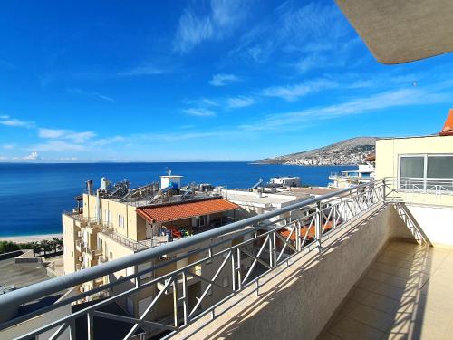 Apartment with Sea View image 9