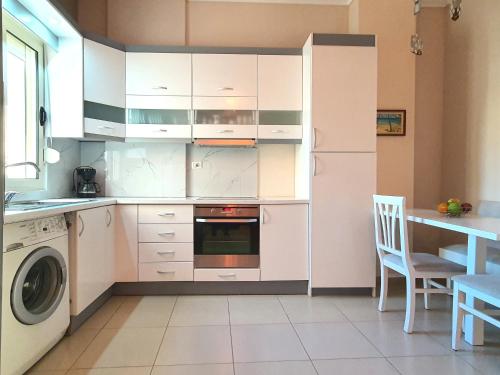 Apartment with Balcony image 9