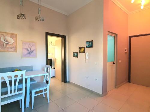 Apartment with Balcony image 6