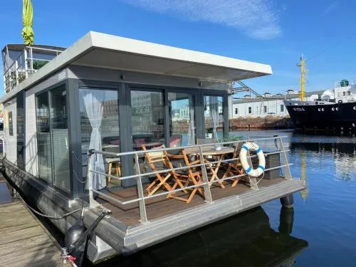 Hausboot Lobster Bremerhaven in Bremerhaven, Deutschland