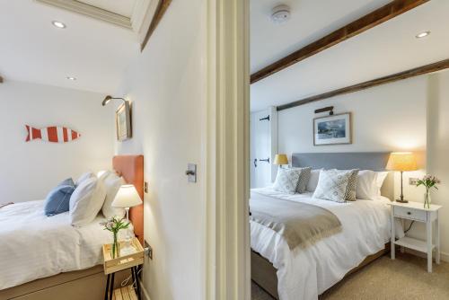 Cottages in Tranquil Hamlet, Salcombe (photo 7)