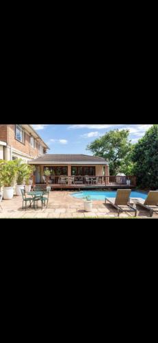Hilltop Manor Bed and Breakfast in Durban