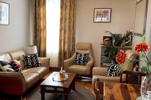 Stylish and Cosy 3 Bedroom Appartment, London