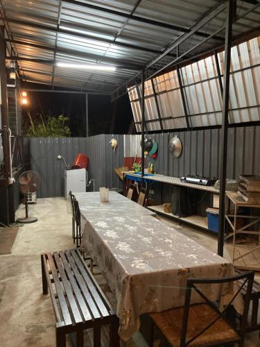 Rods Homestay - Kg Agong Penaga in Penaga