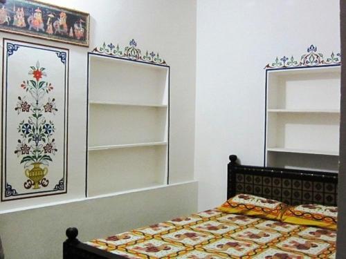 Deluxe Double Room image 10