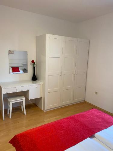One-Bedroom Apartment with Sea View image 10