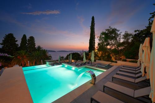 Hotel Moeesy, Blue & Green Oasis - Hvar