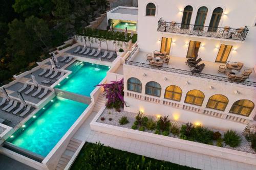 Hotel Croatia - main image