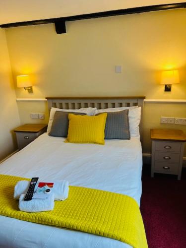 Crown Hotel Brackley Room Type - Double Room