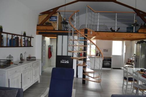 Joinville : Grange entièrement rénovée style loft. (Joinville : Grange entierement renovee style loft.) in Joinville
