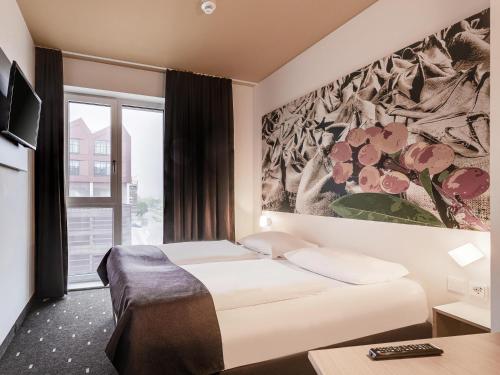B&B Hotel Bremen-Uberseestadt 1.7km von Walle entfernt