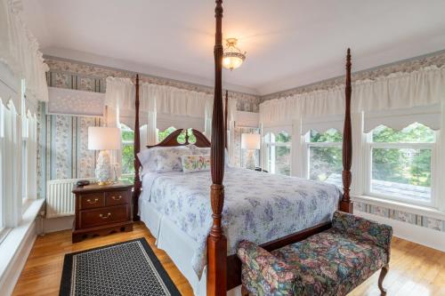 The Dawson House Bed & Breakfast