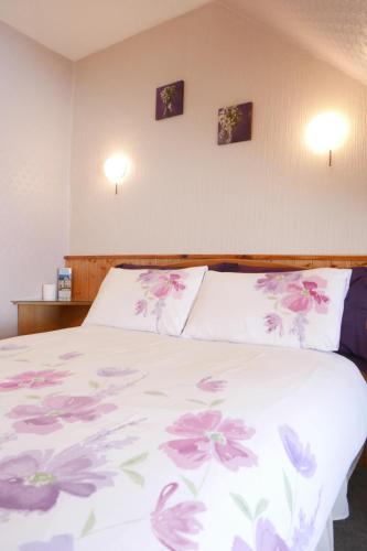 Abbey Guest House - main image