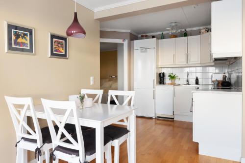 Seafront with Terrific View by AJF Dream Living, Фьельбака (фото 6)