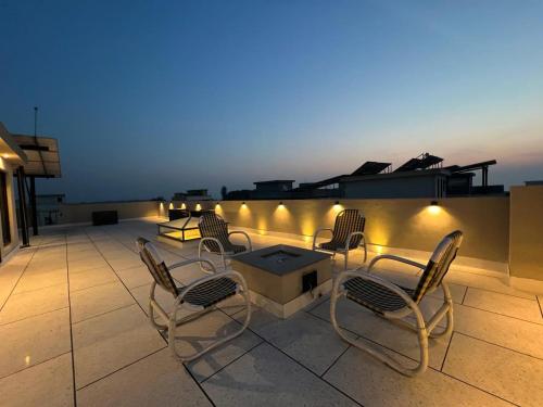 Firefly Retreat-your home away from home - image 6
