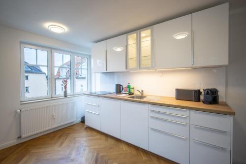 CoView - ruhige Design Wohnung - 2 Schlafzimmer - voll ausgestattete Küche