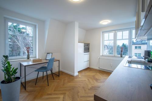 CoView - ruhige Design Wohnung - 2 Schlafzimmer - voll ausgestattete Küche