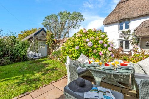 Tabbs Cottage - Close To Salcombe and Beaches