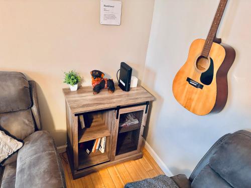 Bright, Stylish & Cozy 2Bed Unit w/Backyard & Grill Close to NYC!, Haledon (фото 9)