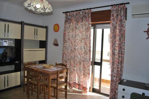 Apartment At Monte Gordo Beach Ocean View