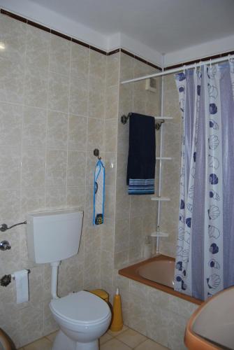 Apartment At Monte Gordo Beach Ocean View