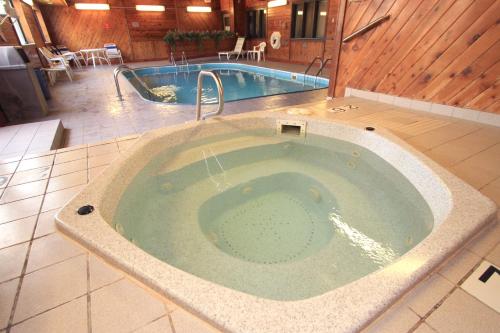 Гидромассажная ванна, Days Inn by Wyndham Columbia Mall in Гранд Форкс (Северная Дакота)