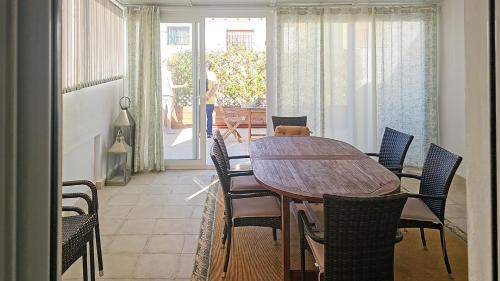 Apartment image 3