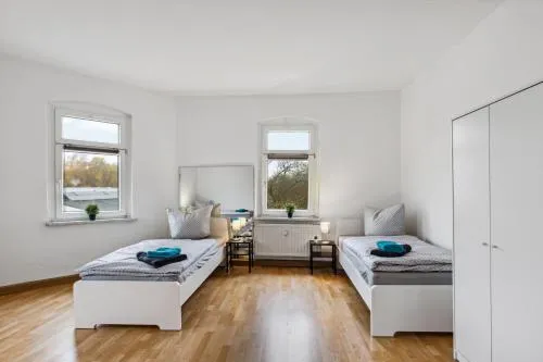 YourFavoriteBed - Moderne Monteurwohnungen in Zwickau in Zwickau, Deutschland