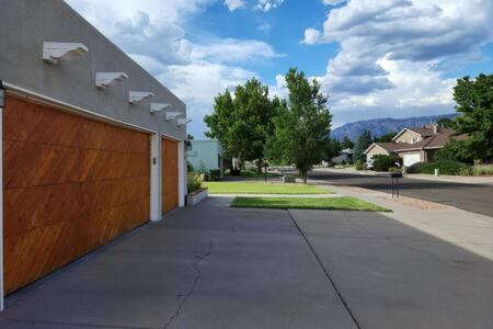 Desert Skyline Getaway - An Irvie Home