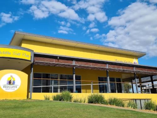 Alrededores, WOODY Pt - AMAZING 1970's SHARE HOUSE BY THE SEA-4 rooms available! in Península Redcliffe