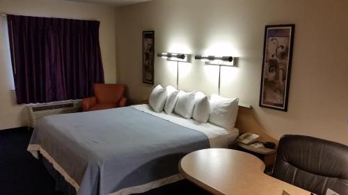 Days Inn by Wyndham Buena Park