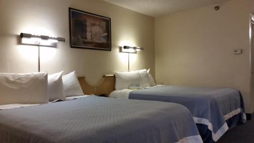 Days Inn by Wyndham Buena Park - image 43