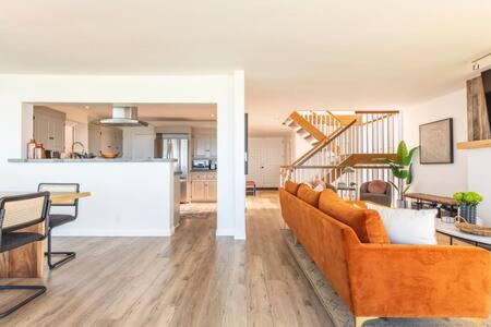 Stay on The Strand Manhattan Beach 4 bedroom in Manhattan Beach, USA