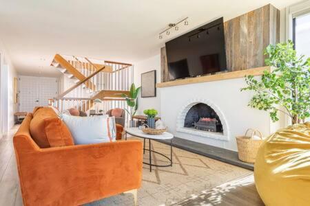 Stay on The Strand Manhattan Beach 4 bedroom in Manhattan Beach, USA