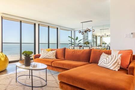 Stay on The Strand Manhattan Beach 4 bedroom in Manhattan Beach, USA