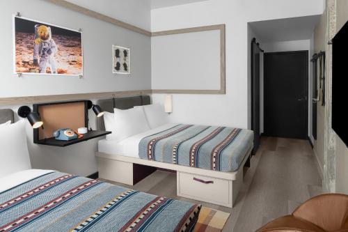 Standard Queen Room with Two Queen Beds room in Moxy Houston Downtown