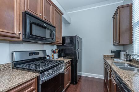 Southern Gem in Park Circle Southern Gem in Park Circle